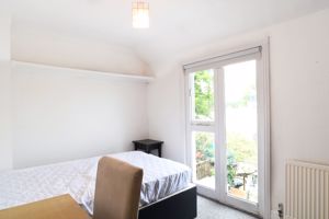 Photo 17- click for photo gallery